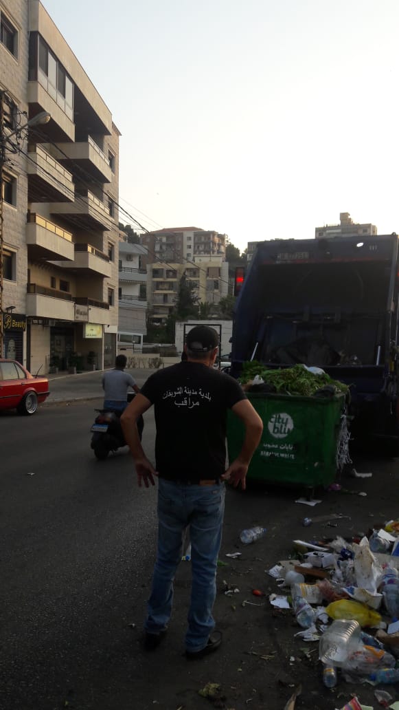 شركة سيتي بلو تعاود إزالة النفايات بالتعاون مع قسم الأشغال في بلدية مدينة الشويفات